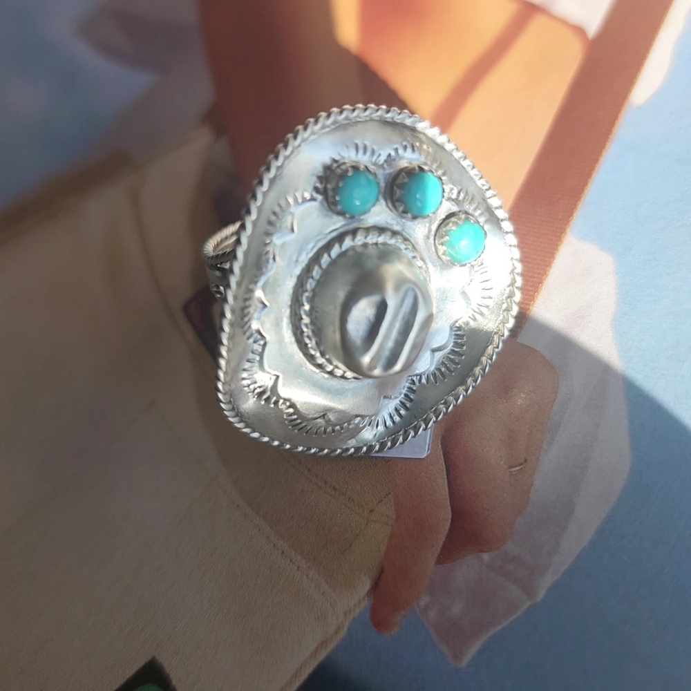 Sterling  Silver and Turquoise Cowgirl Hat Ring In Size 9 - Picture 9 of 15